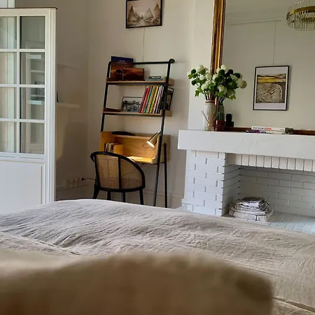 Apartamento Front De Mer Magnifique 2 *